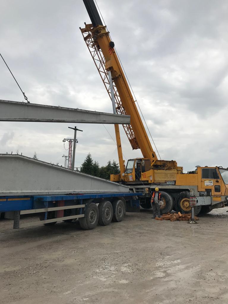 Uşak Vinç - KRUPP 80 Ton