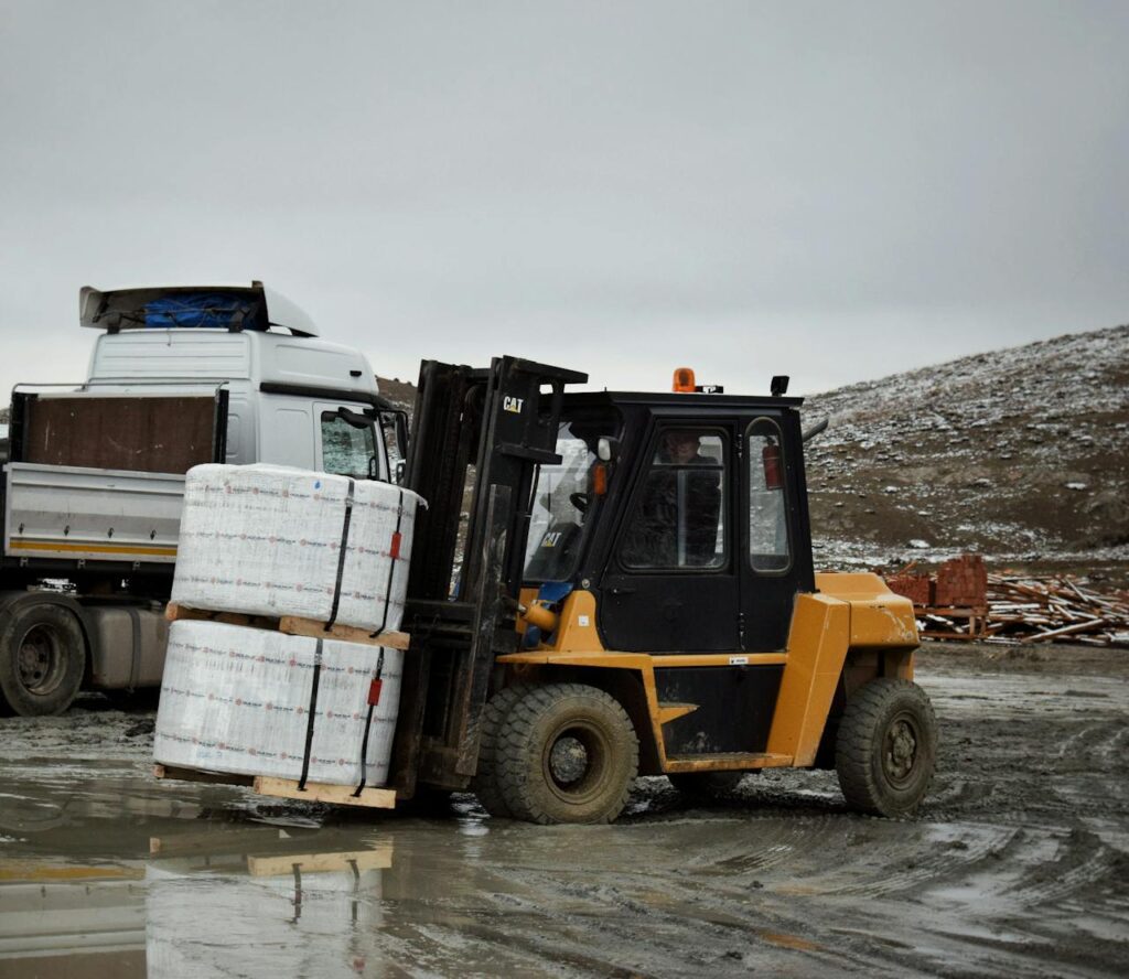 Uşak Vinç - Forklift Kiralama ve Taşıma Hizmetleri